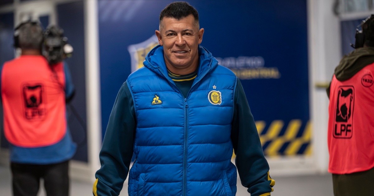 Rosario Central: Almirón, orgulloso tras el 3-2 ante Atlético Tucumán