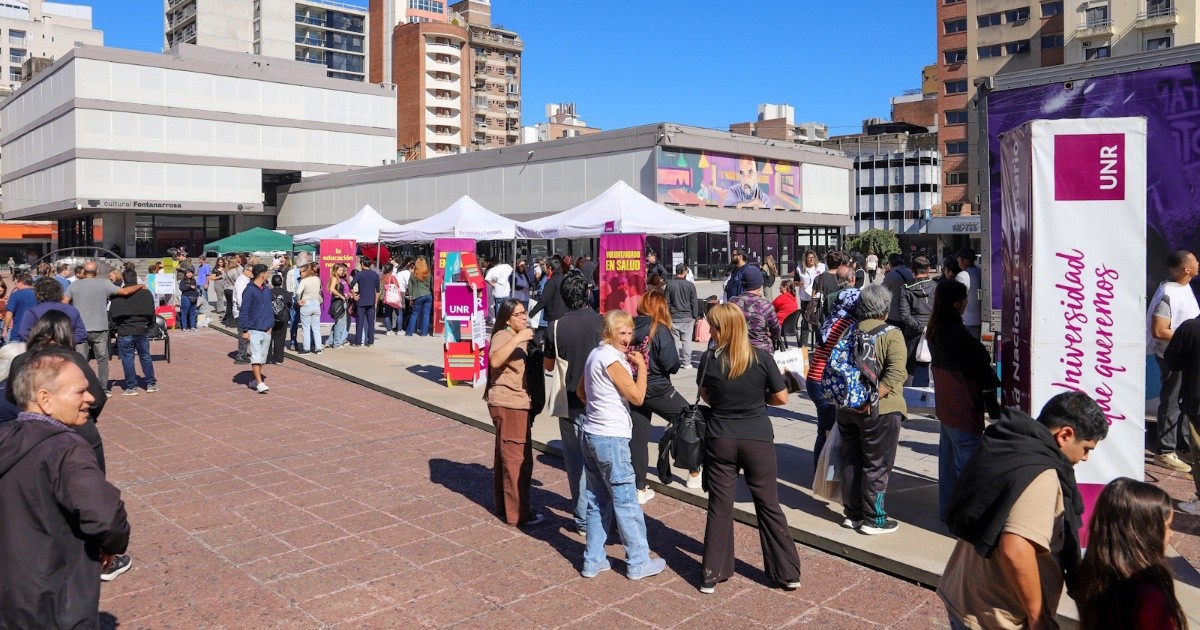UNR en Acción: mil rosarinos accedieron a atención médica gratuita en Plaza Montenegro