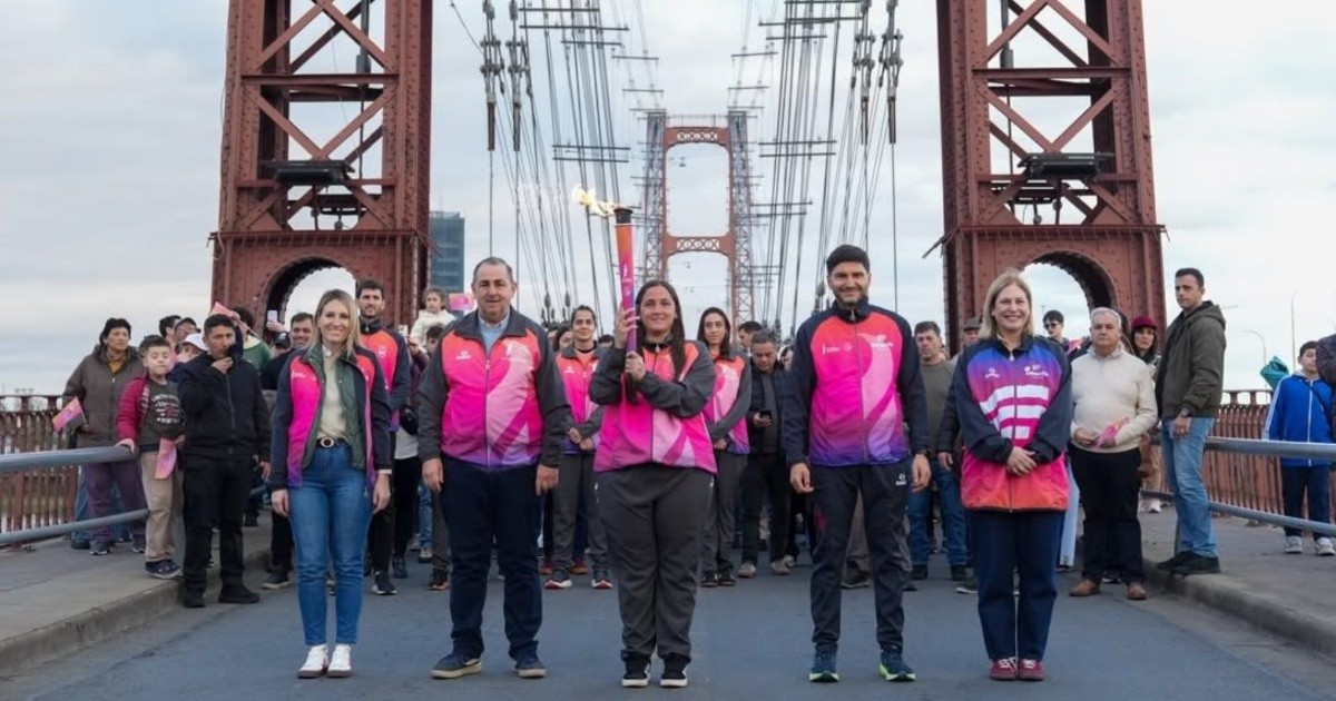 40 mil personas recibieron la Antorcha Suramericana en Santa Fe: la ciudad entró en clima de Juegos
