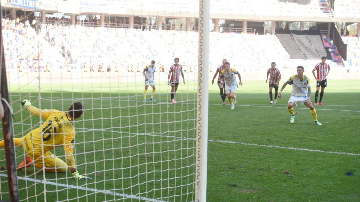AFA difundió audios del VAR de la final de Central y Estudiantes