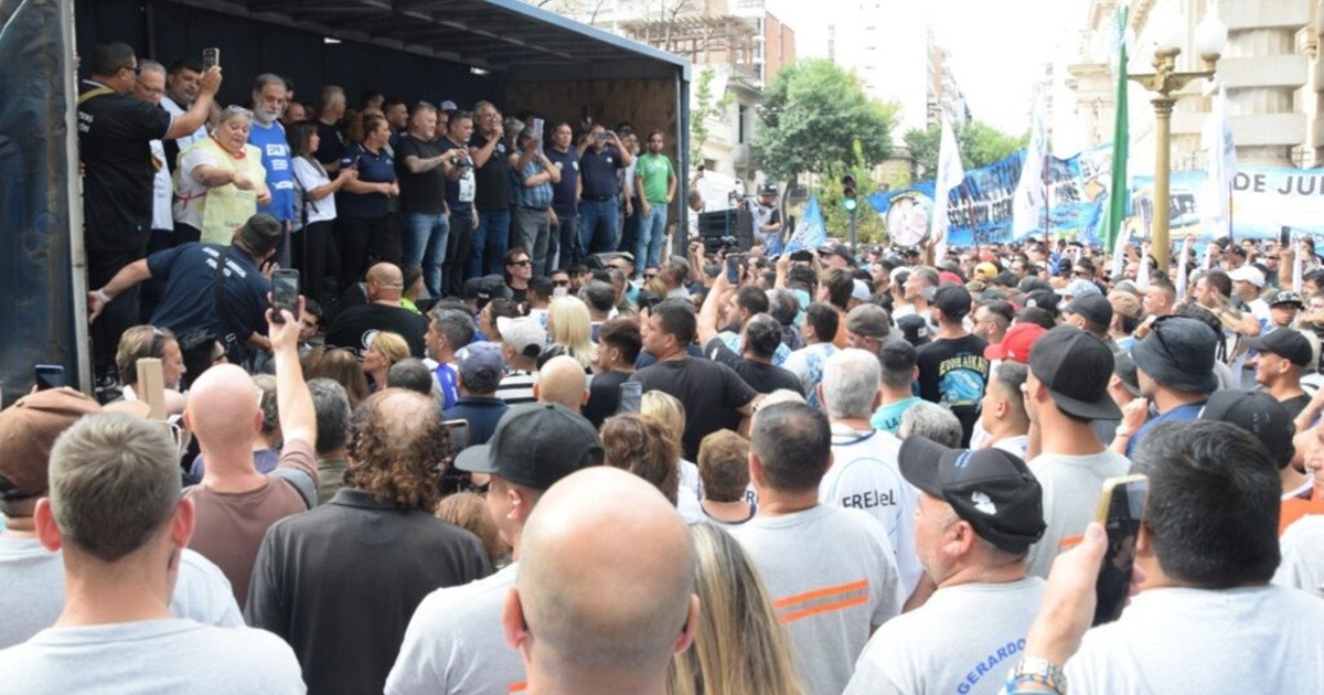 CGT Rosario marcha este jueves contra la reforma laboral en vísperas del Día del Trabajador