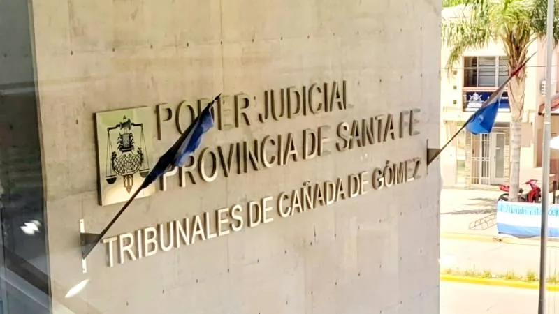 Condenan en Santa Fe a madre por facilitar abuso de hija de 7 años