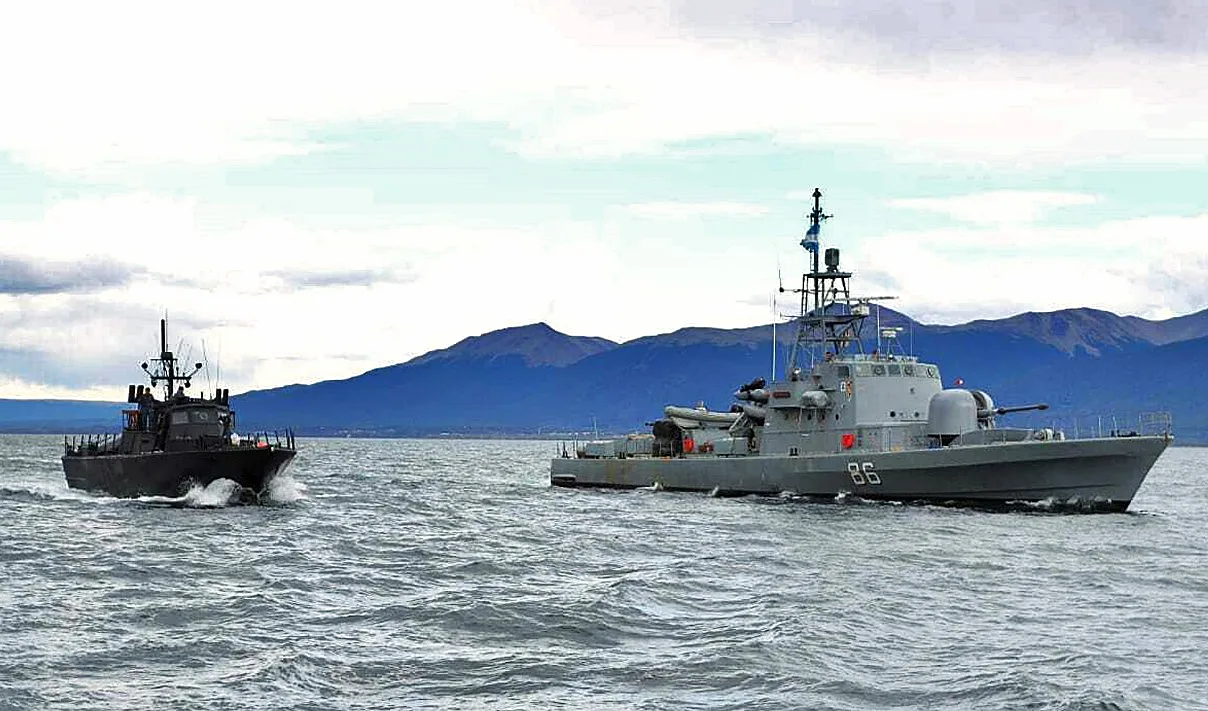 La teniente que dijo no: cómo una denuncia destapó una red de corrupción en la Armada por $1.600 millones