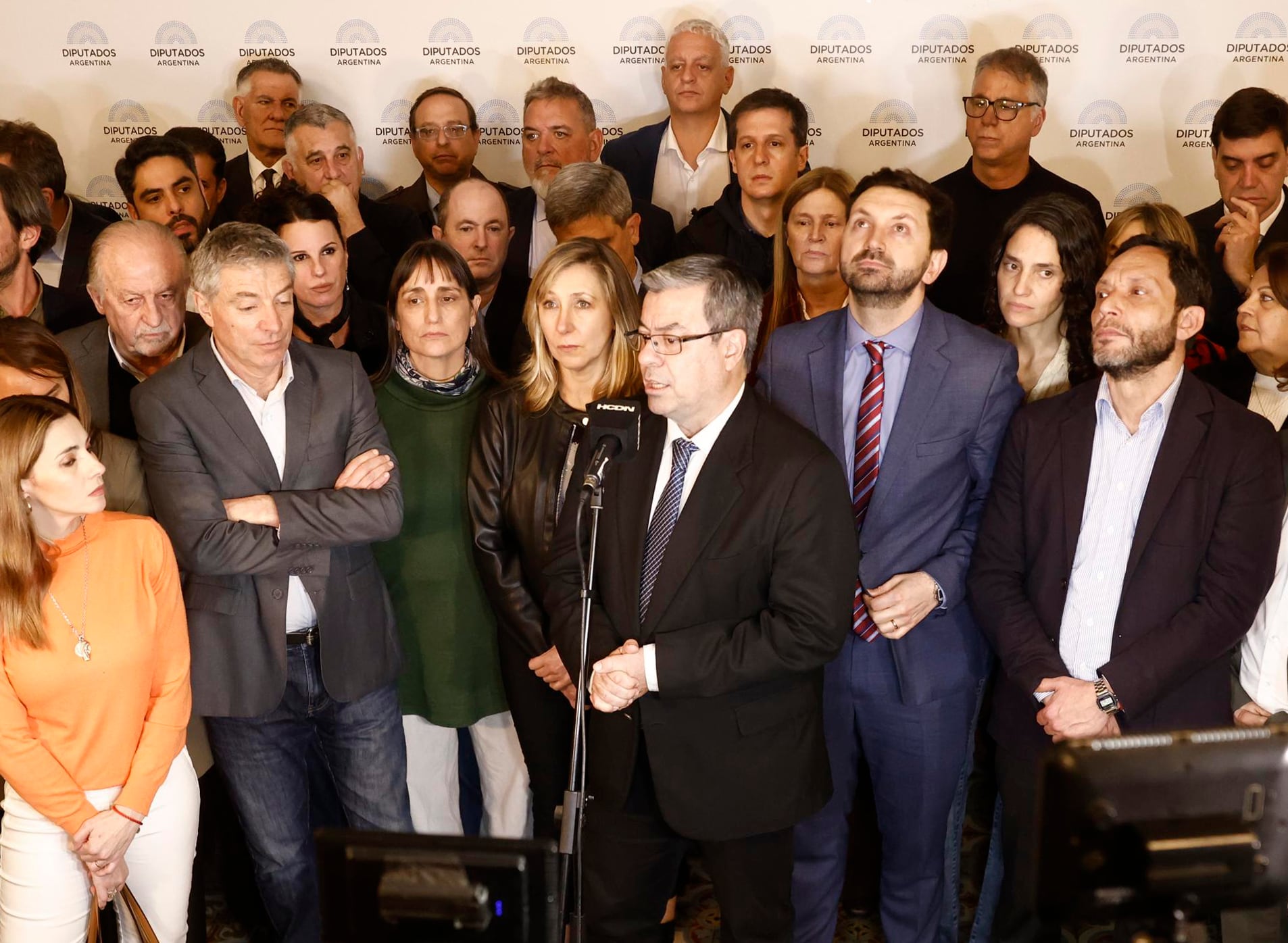 DNU 70 y tierras: oposición busca sesión especial contra venta a extranjeros