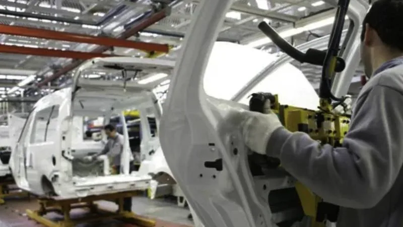 La producción de autos cayó 18,3% en Santa Fe y el país en el primer semestre