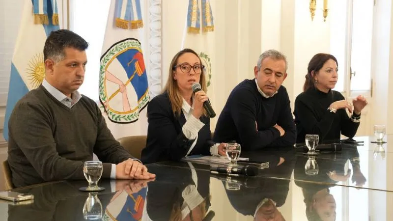 Plan de obras bajo tierra en Rosario: la mayor inversión provincial en redes de servicios
