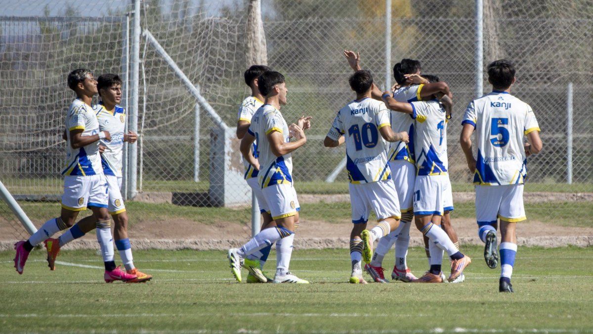 Central Reserva: remontada épica en Mendoza con gol agónico de Salteño