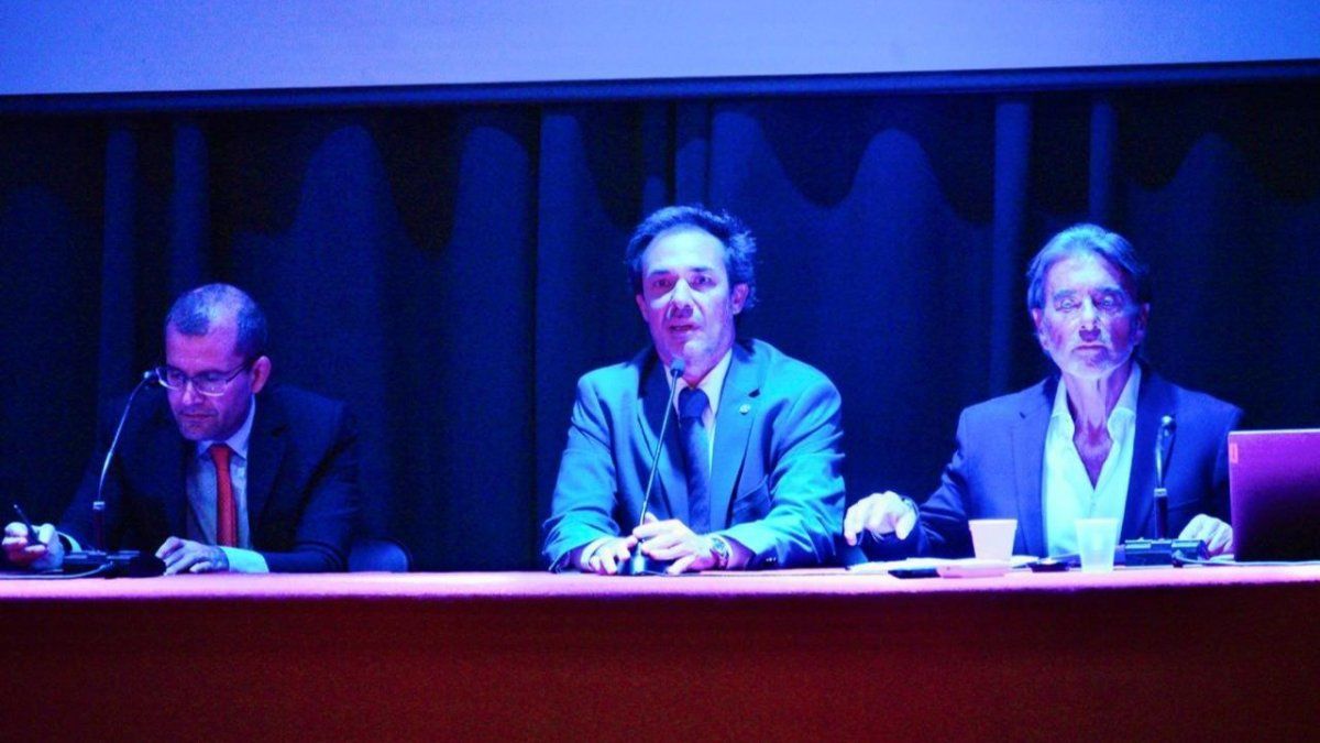 Debate en UNR Rosario: jueces y académicos analizan pobreza y delito
