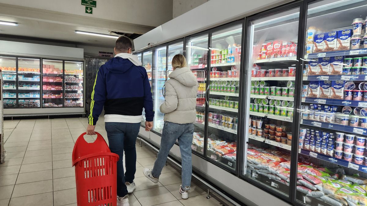Supermercados de Santa Fe: ventas crecen 27,8% pero pierden contra inflación