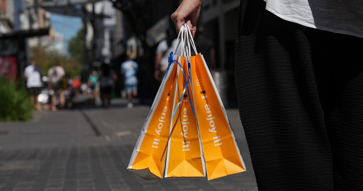 Ventas minoristas pymes: caída del 0,2% en agosto y baja acumulada del 2,4% en 2026