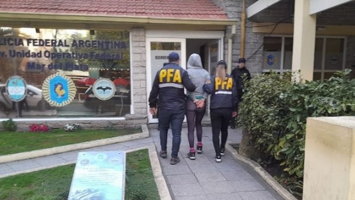 Le robaron la droga y mandó a matar: piden 25 años para una mujer en Rosario