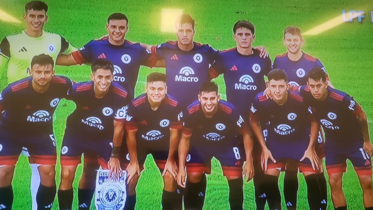 Leones FC aplasta a Cambaceres y se trepa a la punta de la Primera C
