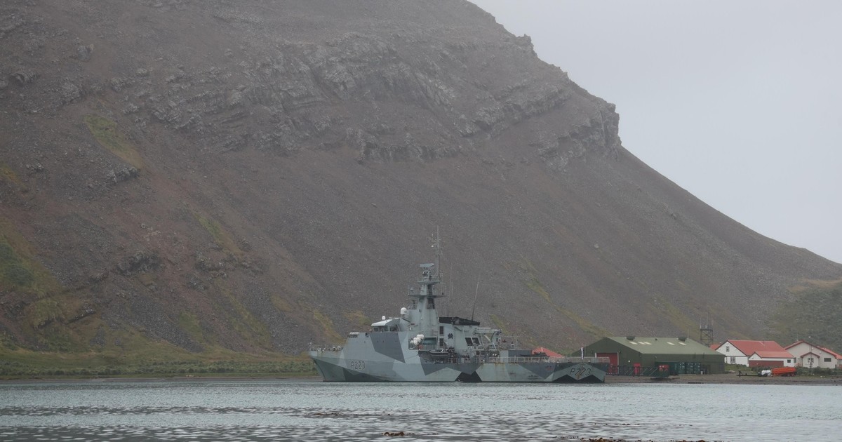 Londres rechazó la protesta argentina por el HMS Medway y acusó a Villarruel de violar acuerdos