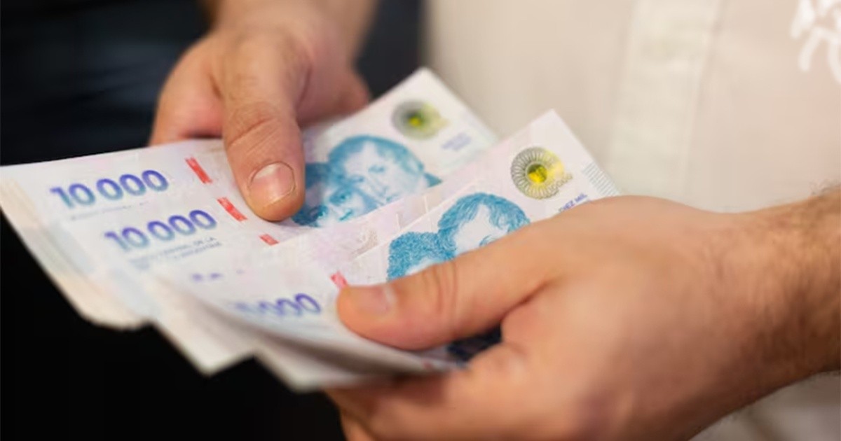 Salarios perdieron poder adquisitivo por cuarto mes consecutivo en Argentina