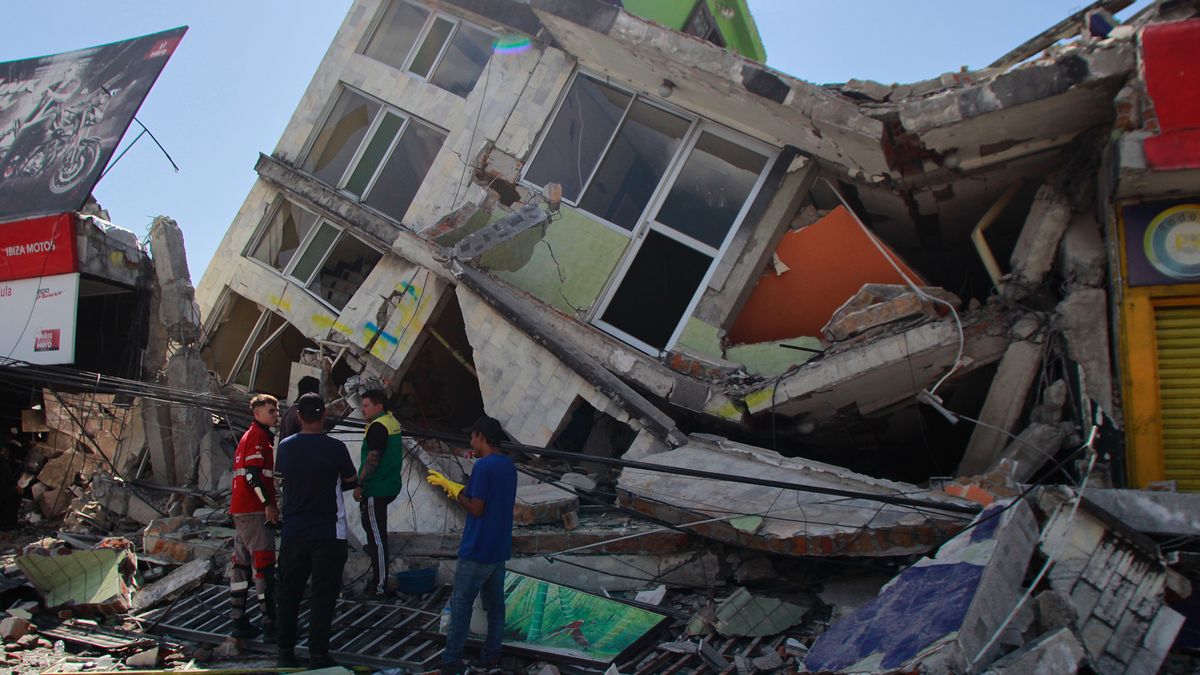 El terremoto que devastó Colombia: 224 muertos y videos que conmocionaron al mundo