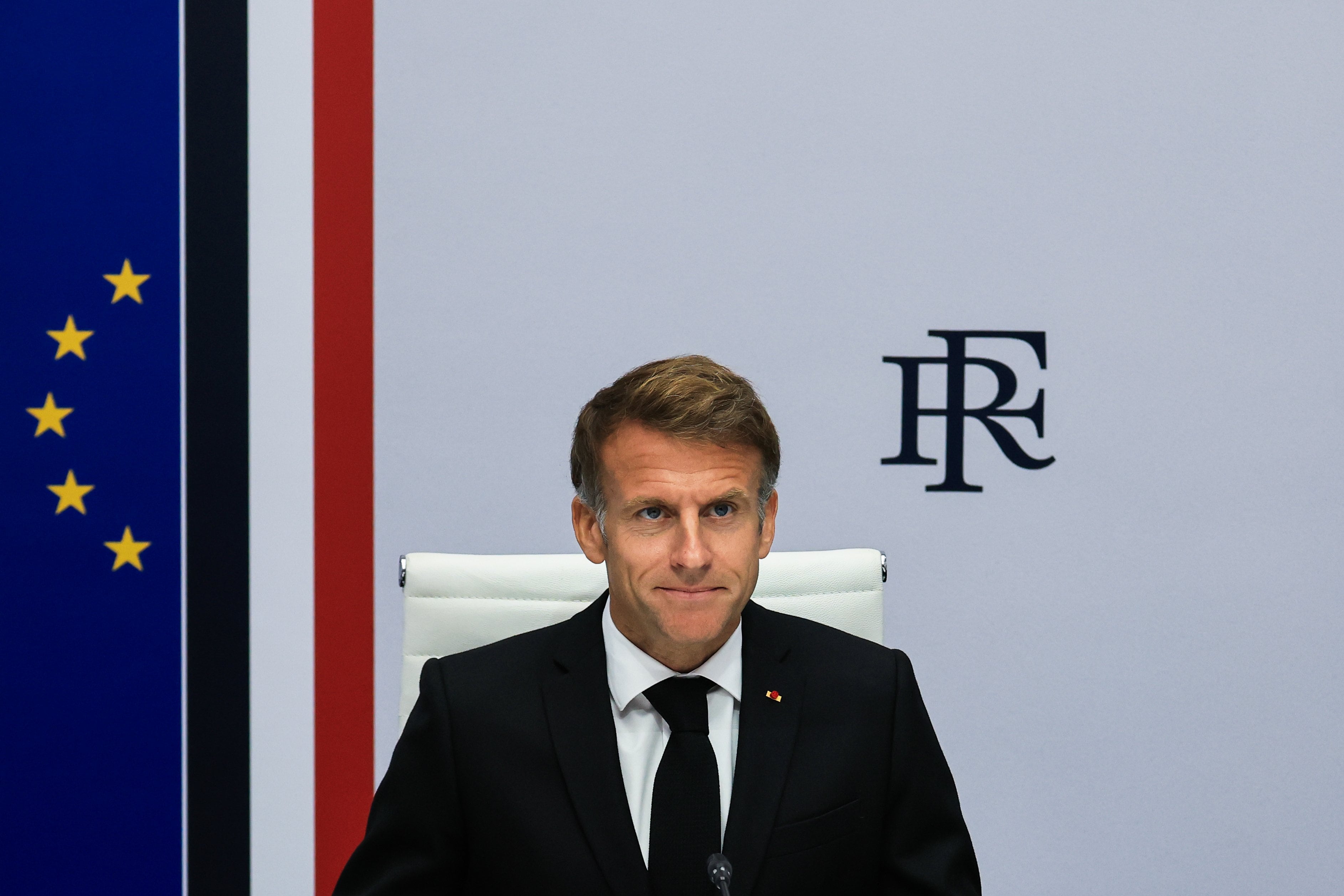 Macron habla por TV tras disturbios en Francia: casi 2000 detenidos