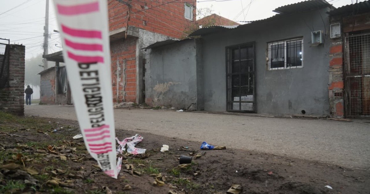 24 allanamientos en Villa Banana, Rosario: la PFA busca al nuevo capo