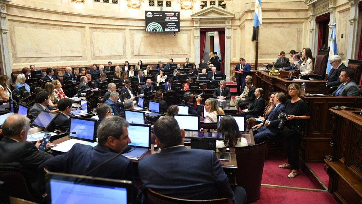 Milei anuncia reforma electoral: elimina las PASO y vuelve con Ficha Limpia