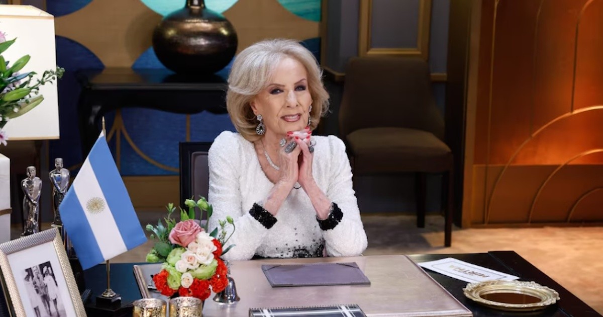 Mirtha Legrand suspendió grabación por problemas de salud: Juana al rescate
