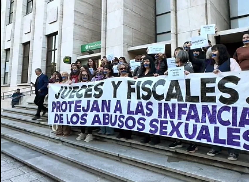 Rosario: mujeres marchan contra proyecto que endurece penas por falsas denuncias