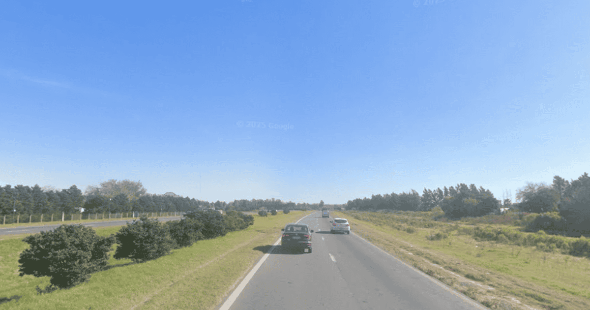 Muere un motociclista en choque con camión cisterna en autopista Rosario-Córdoba