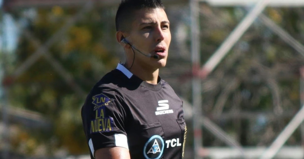 Newell's Rosario a Mendoza sin Gianetti y con árbitro debutante
