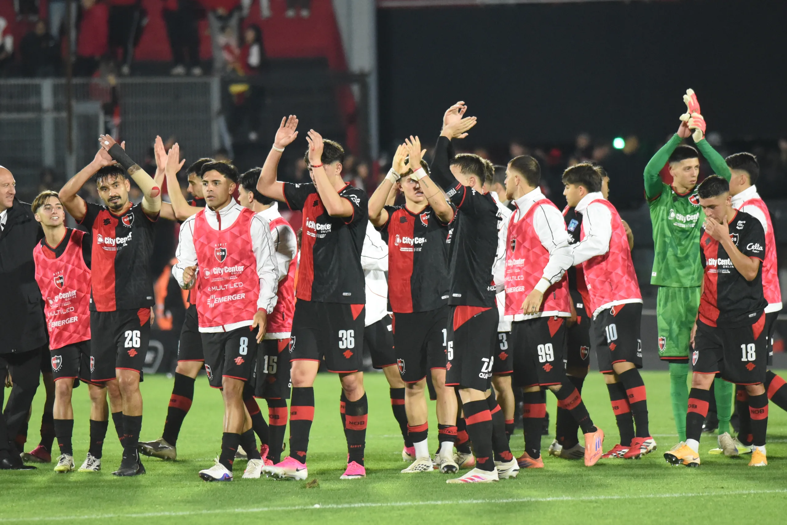 Newell's vs Banfield en Rosario: hora, TV y el desafío de ganar seguido en el Coloso