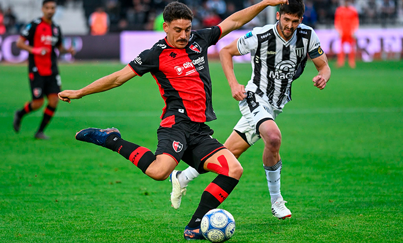 Newell's de Rosario pierde en Mendoza: golazo de Módica
