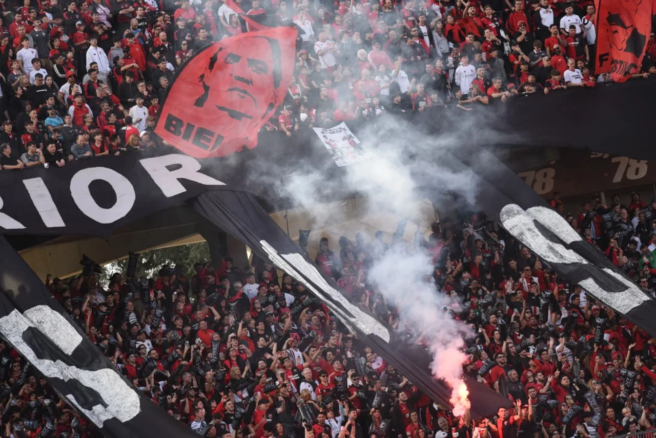 Newell's recaudó $580 millones con el bono del partido ante Boca en Rosario