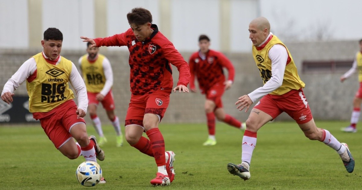 Newell's cayó y empató ante Argentinos en amistosos de pretemporada en Buenos Aires