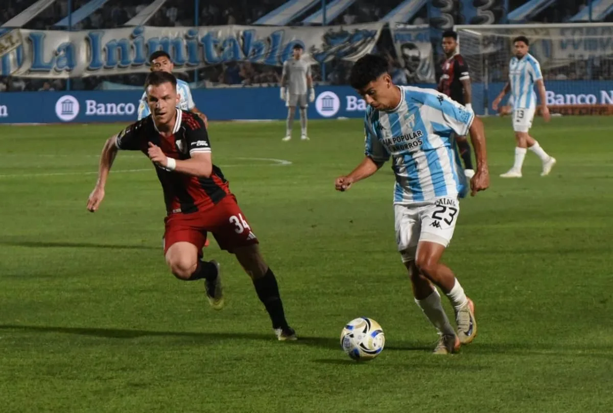 Newell's cierra el fichaje de Laméndola: refuerzo ofensivo de Atlético Tucumán
