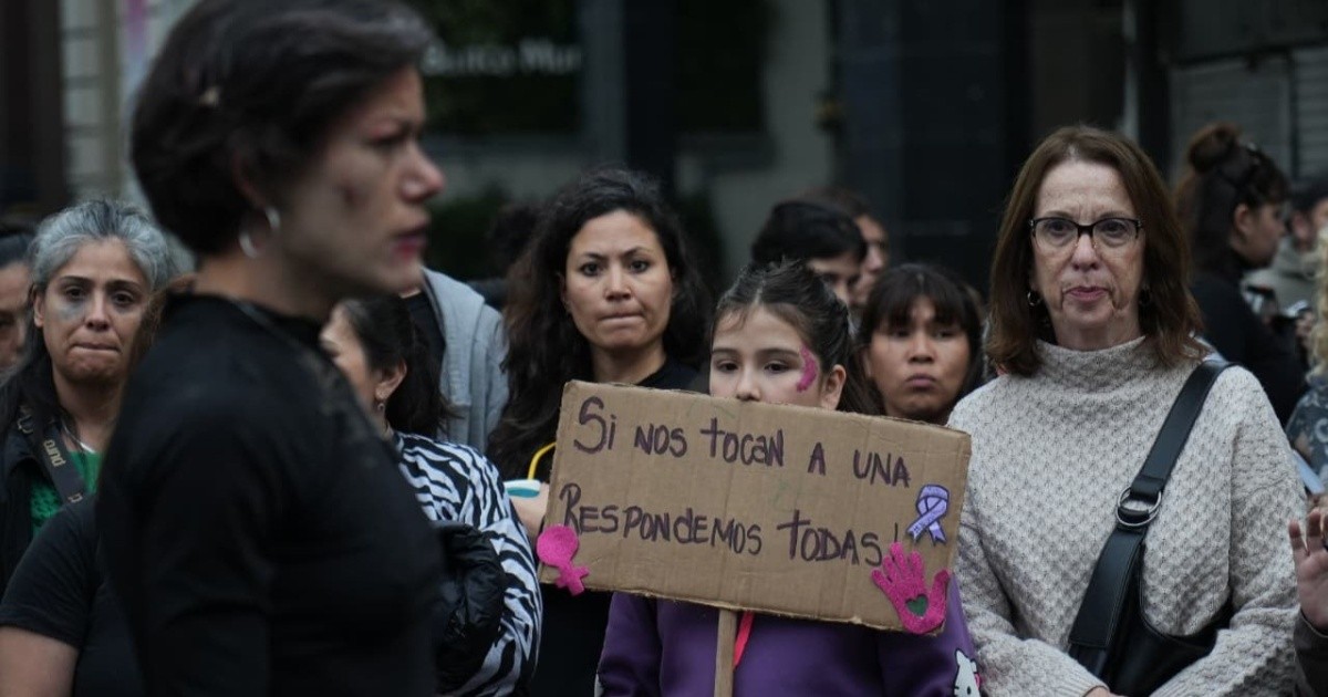 Marcha en Rosario este miércoles tras tres femicidios en 15 días