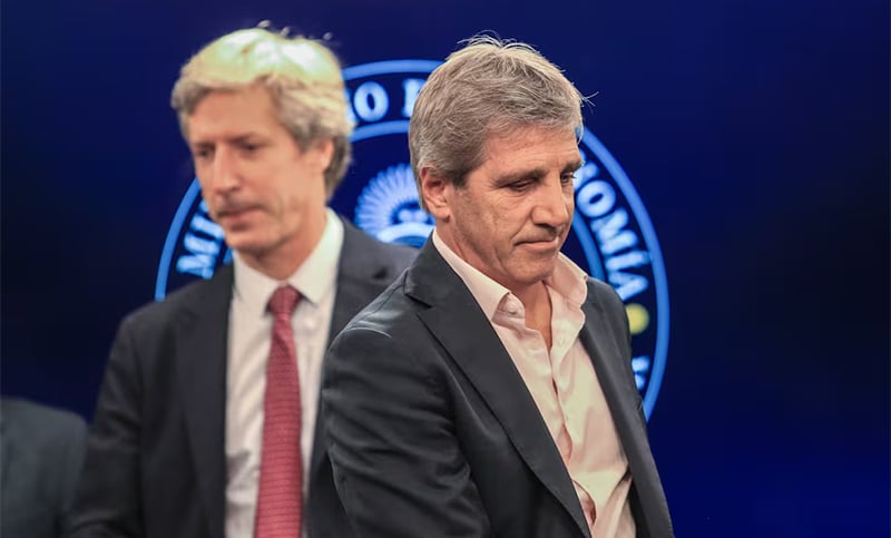 BCRA y oro: pérdida de USD 1.023 millones y críticas a Caputo