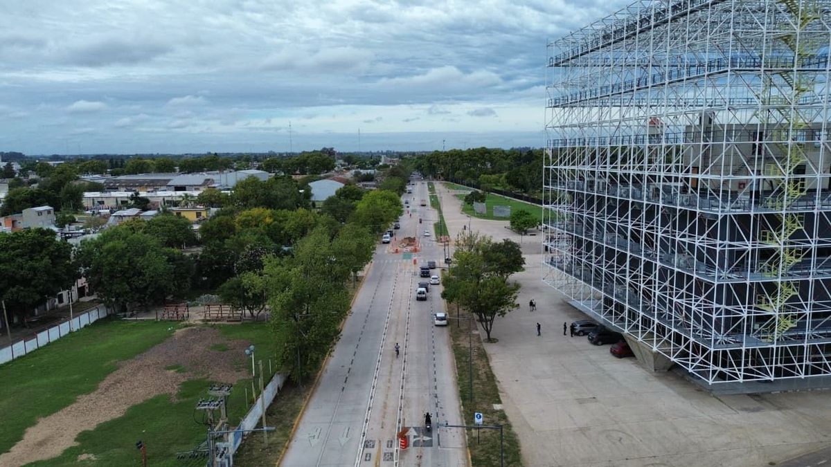 Rosario: ultiman la renovación total de avenida Ayacucho con hormigón