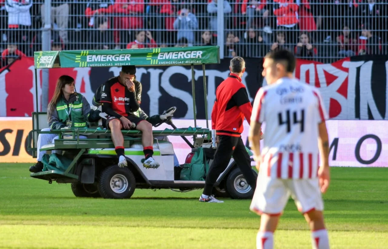 Salomón se lesionó otra vez: cuarta baja en Newell's y se pierde el final