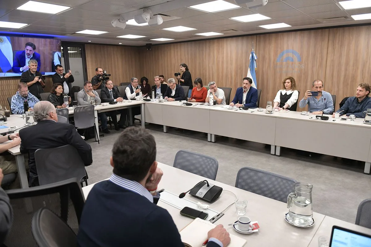 Periodistas denuncian escalada de agresiones del gobierno de Milei ante Congreso