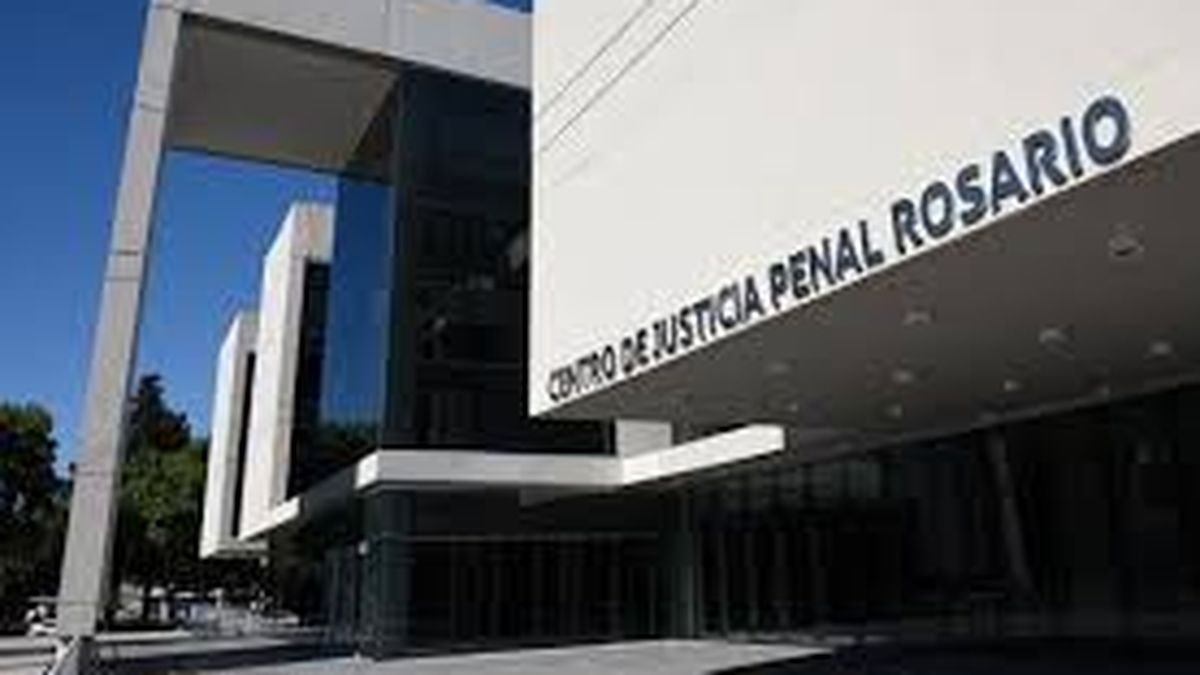 Polémica en Rosario: suspendieron el juicio al gerente de una banda ligada a Los Monos