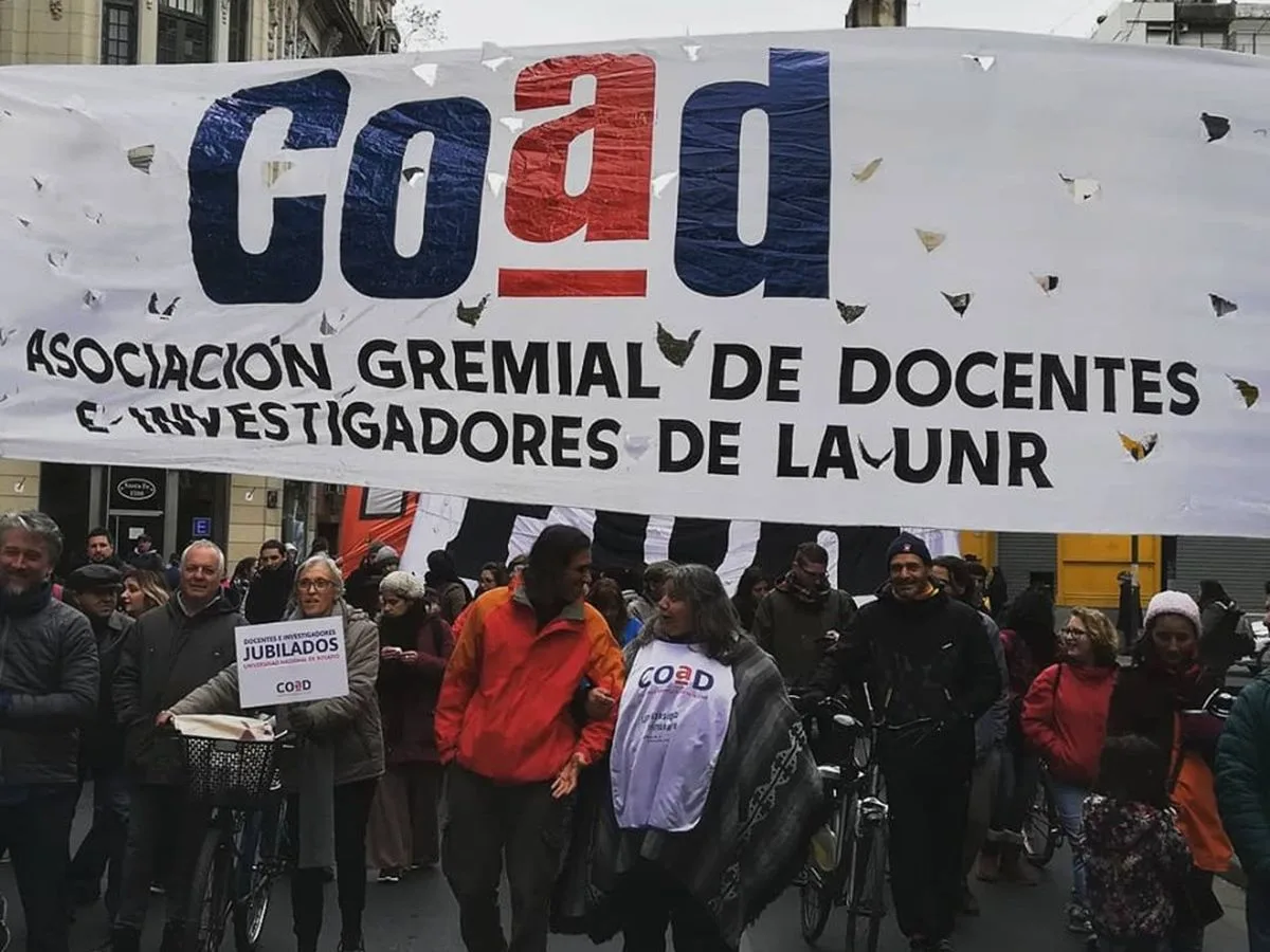 Paro en la UNR: Conadu adelanta plenario por incumplimiento de la Ley Universitaria