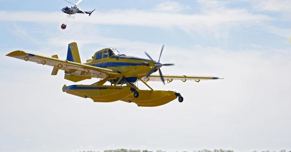 Santa Fe tiene su primera flota aérea antiincendios: Pullaro presentó el avión y el helicóptero en Rosario