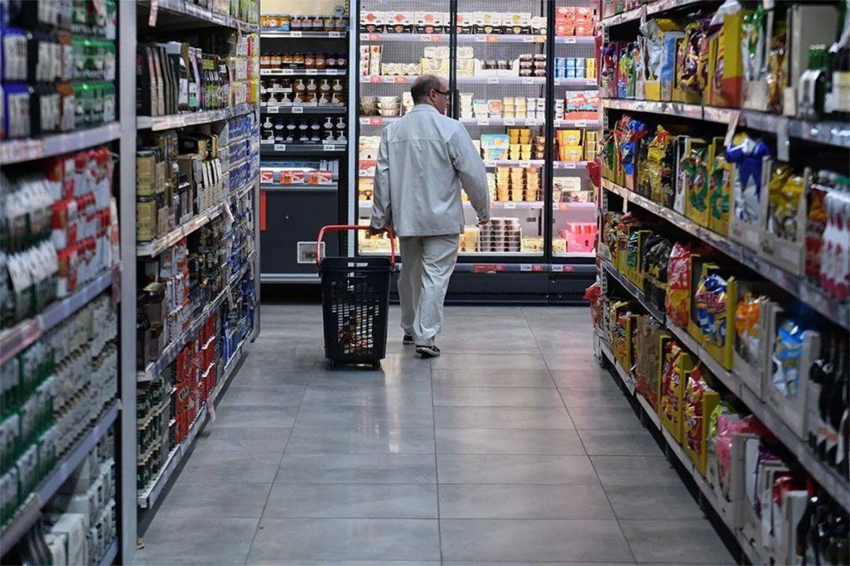 Consumo récord en Argentina: qué hay detrás del número que celebra Milei