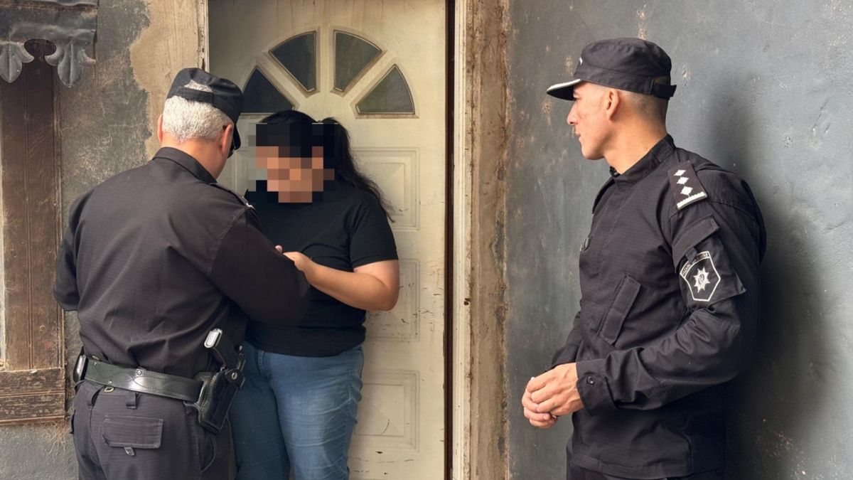Santa Fe intimó por $36 millones a familias por amenazas escolares