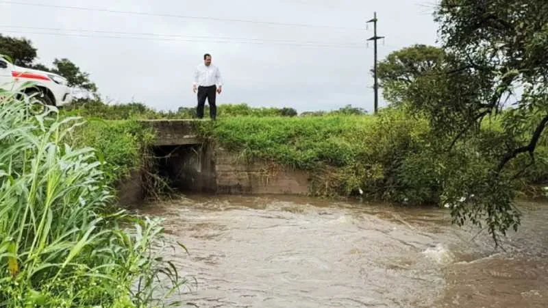 Reconquista en alerta: arroyo El Rey al límite tras temporal que afectó 40.000 vecinos