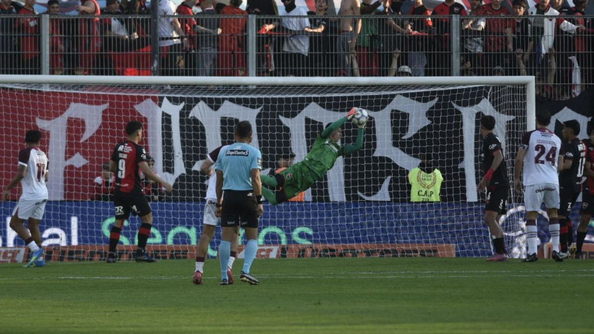 Rosario: Sindicato de Prensa repudió panfletos contra periodistas en Newell's