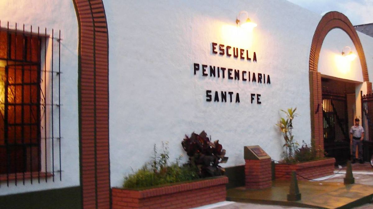 Rosario: imputaron a siete cadetes por abusar y golpear a un compañero en la cárcel de Las Flores