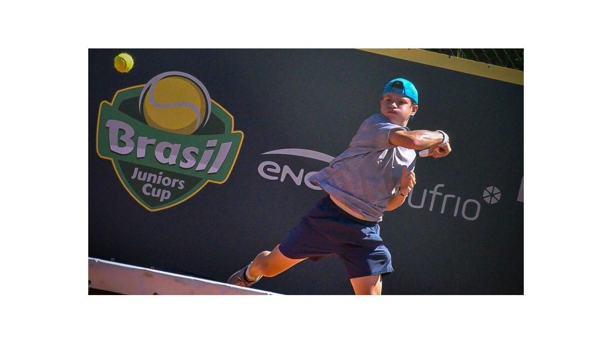 El pibe de Roldán que conquistó el tenis: Manuel Paniagua es el nuevo N°1