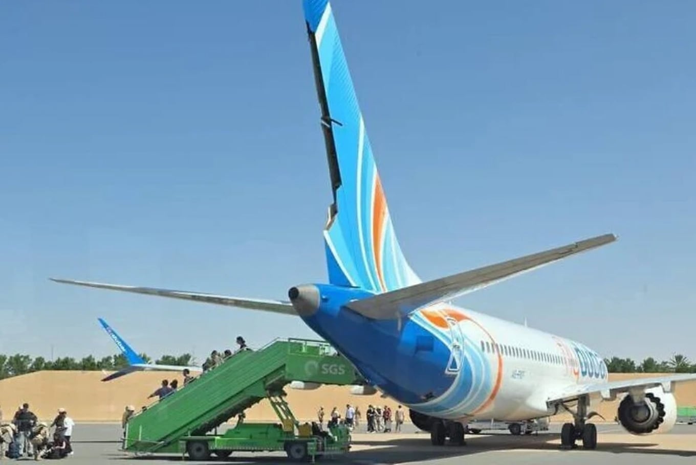 Terror en avión Flydubai: piloto apuñaló a otro y aterrizaron en Arabia Saudita