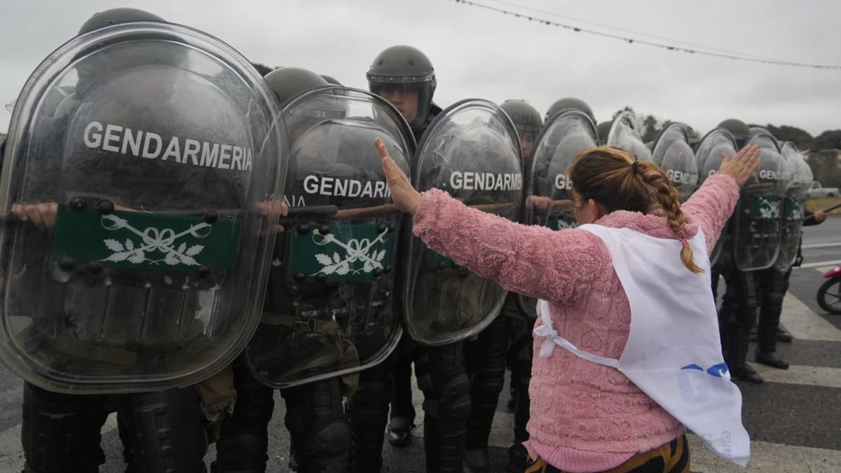 Tres cortes en Circunvalación y marcha en el microcentro de Rosario este miércoles