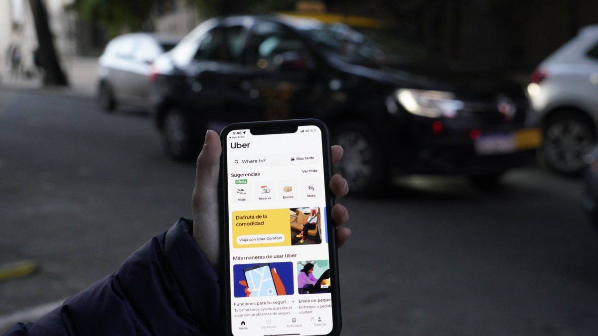 Rosario: Concejo debate legalizar Uber y DiDi