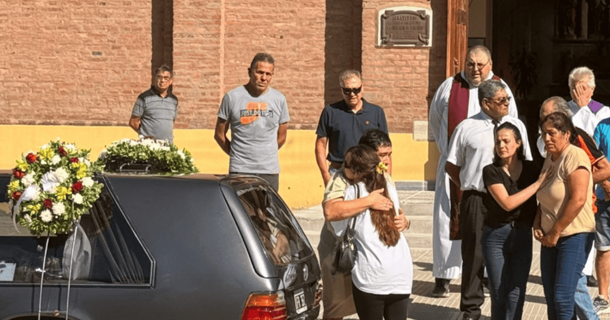 San Cristóbal despidió con dolor a Ian, la víctima de 13 años del tiroteo