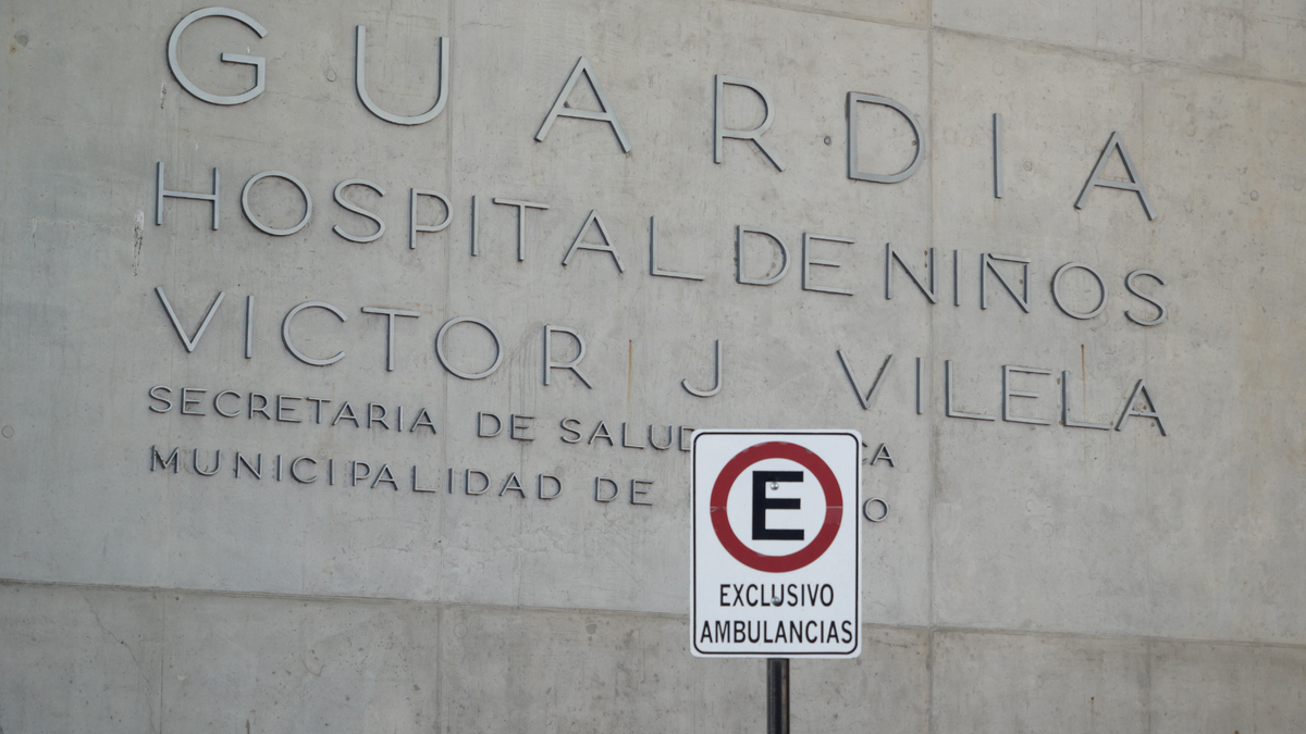 Un nene de 2 años baleado en Tablada, Rosario: iba al kiosco con su papá
